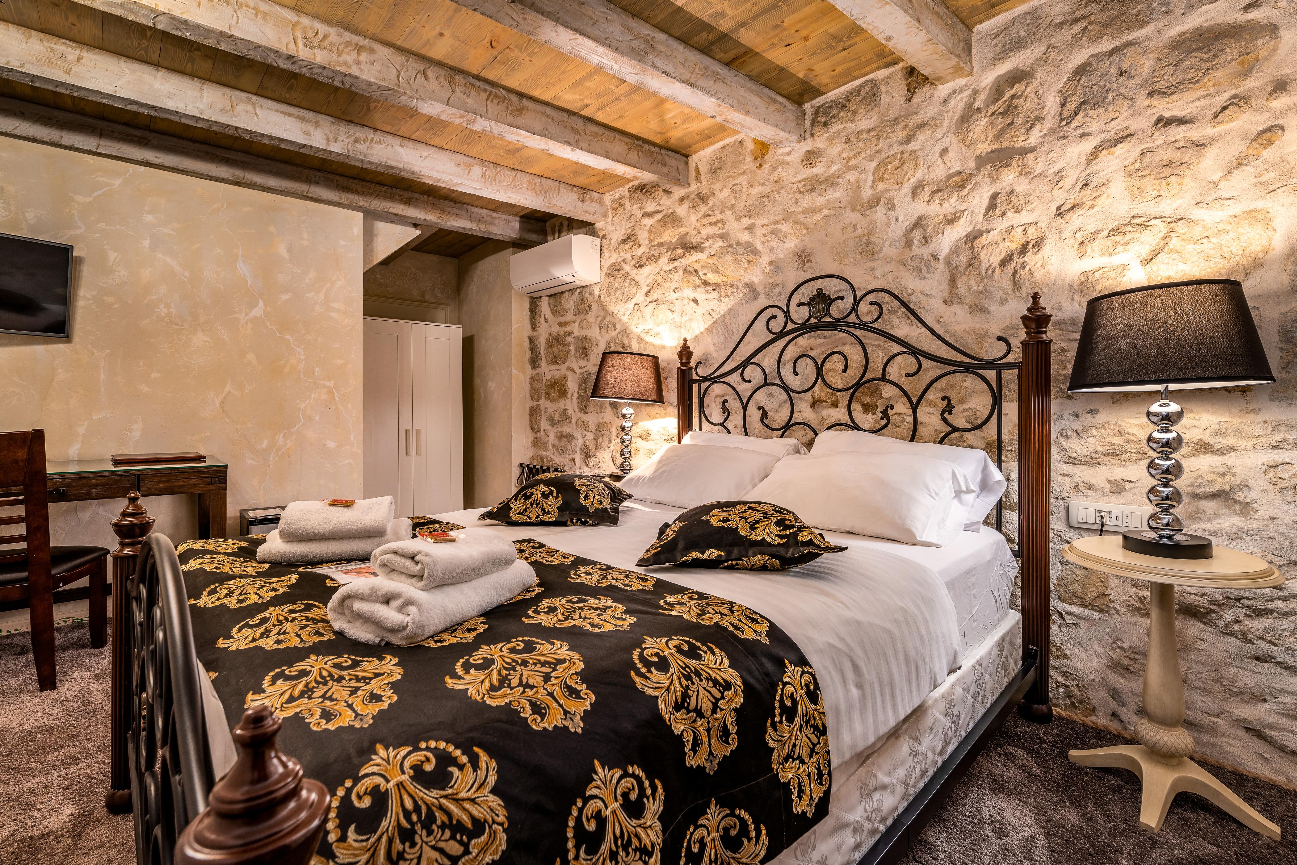 Heritage Palace Varoš Split Buitenkant foto